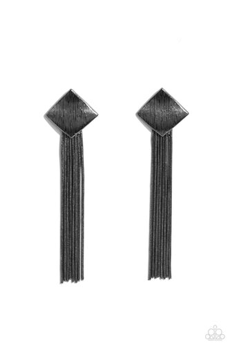 A curtain of rounded gunmetal snake chains stream out from the bottom of a scratched gunmetal frame, creating an edgy tassel. Earring attaches to a standard post fitting.