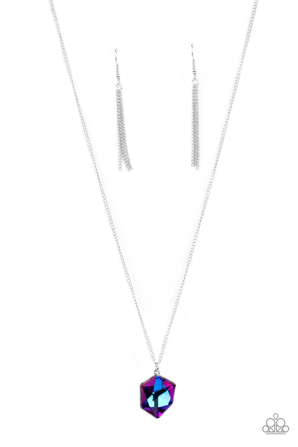 Featuring a UV shimmer, a purple iridescent raw-cut gem dazzles below the collar, creating an out-of-this-world sparkle. Features an adjustable clasp closure.