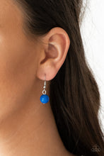 Load image into Gallery viewer, Infused with bright blue beaded centers, ornate floral stamped frames link below the collar for a colorfully, seasonal look. Features an adjustable clasp closure.
