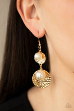 Load image into Gallery viewer, Oversized white pearls and hammered gold discs delicately link into a bubbly lure for a refined flair. Earring attaches to a standard fishhook fitting
