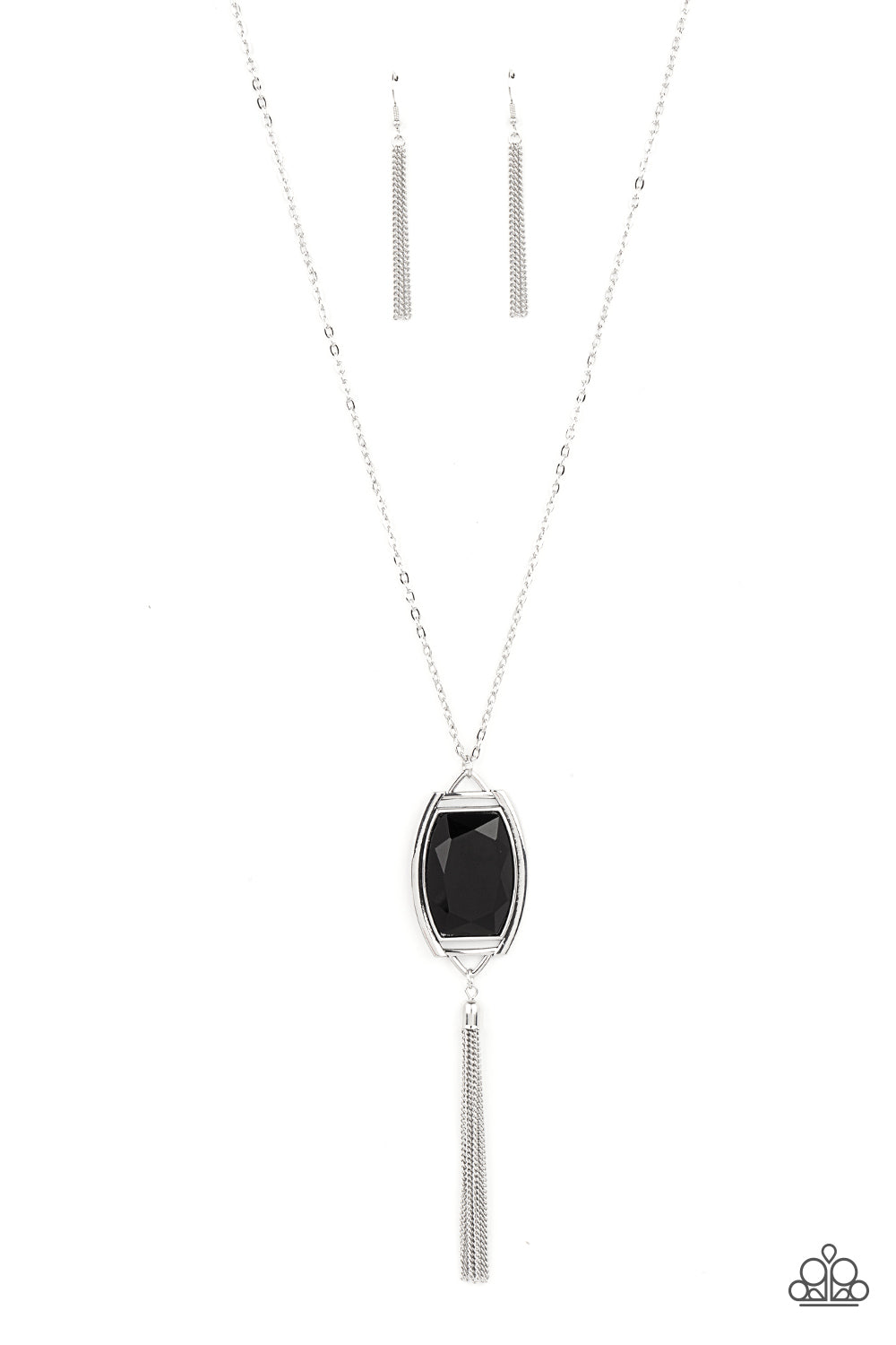 Encased in an antiqued silver frame, an oversized black gem swings from the bottom of an ornate silver chain. A shimmery silver chain tassel swings from the bottom of the sparkly pendant, creating a regal talisman. Features an adjustable clasp closure. 