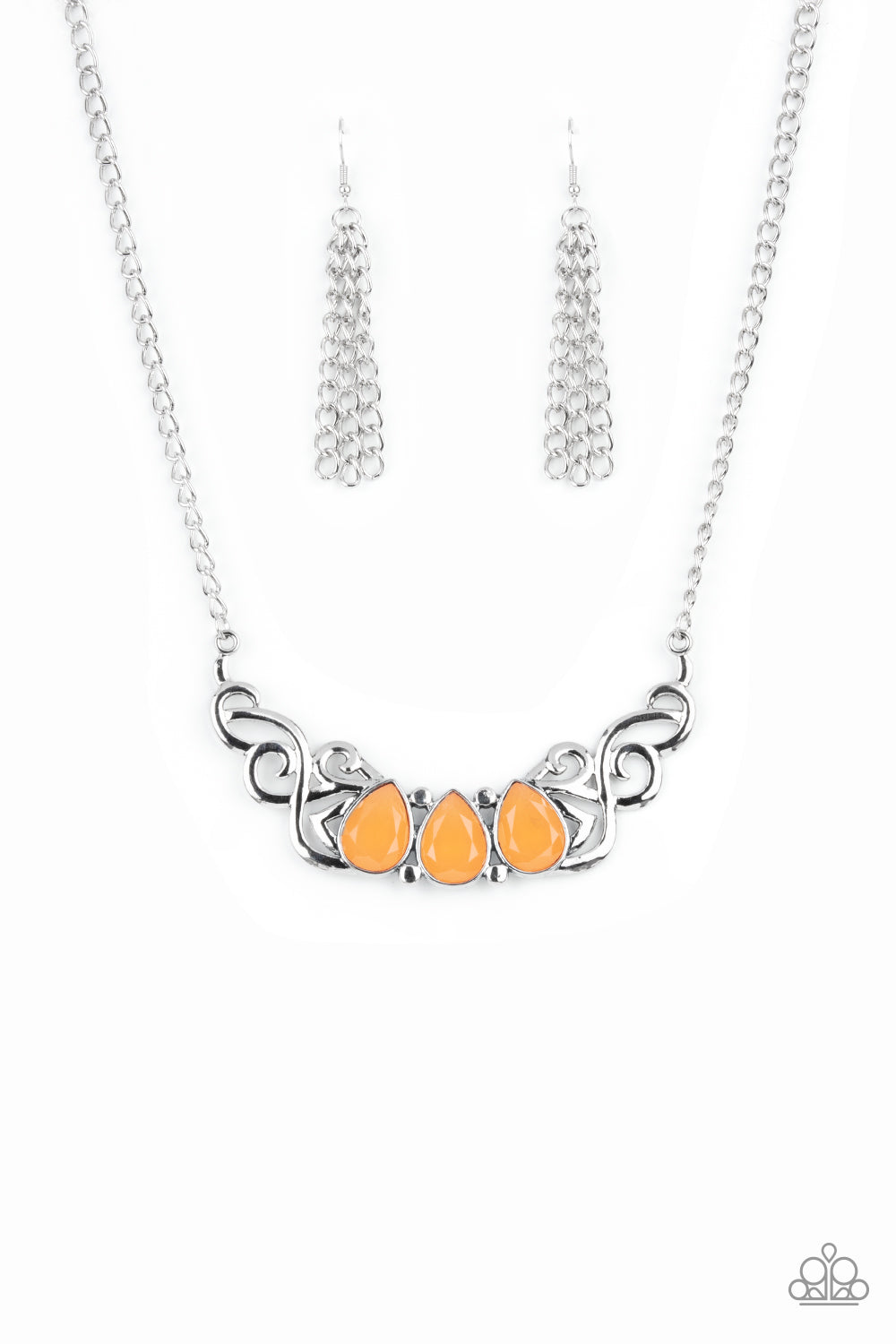 Featuring an opaque iridescence, a row of Marigold teardrop beads are pressed into a studded backdrop of vine-like silver filigree, creating a whimsical centerpiece below the collar. Features an adjustable clasp closure. 