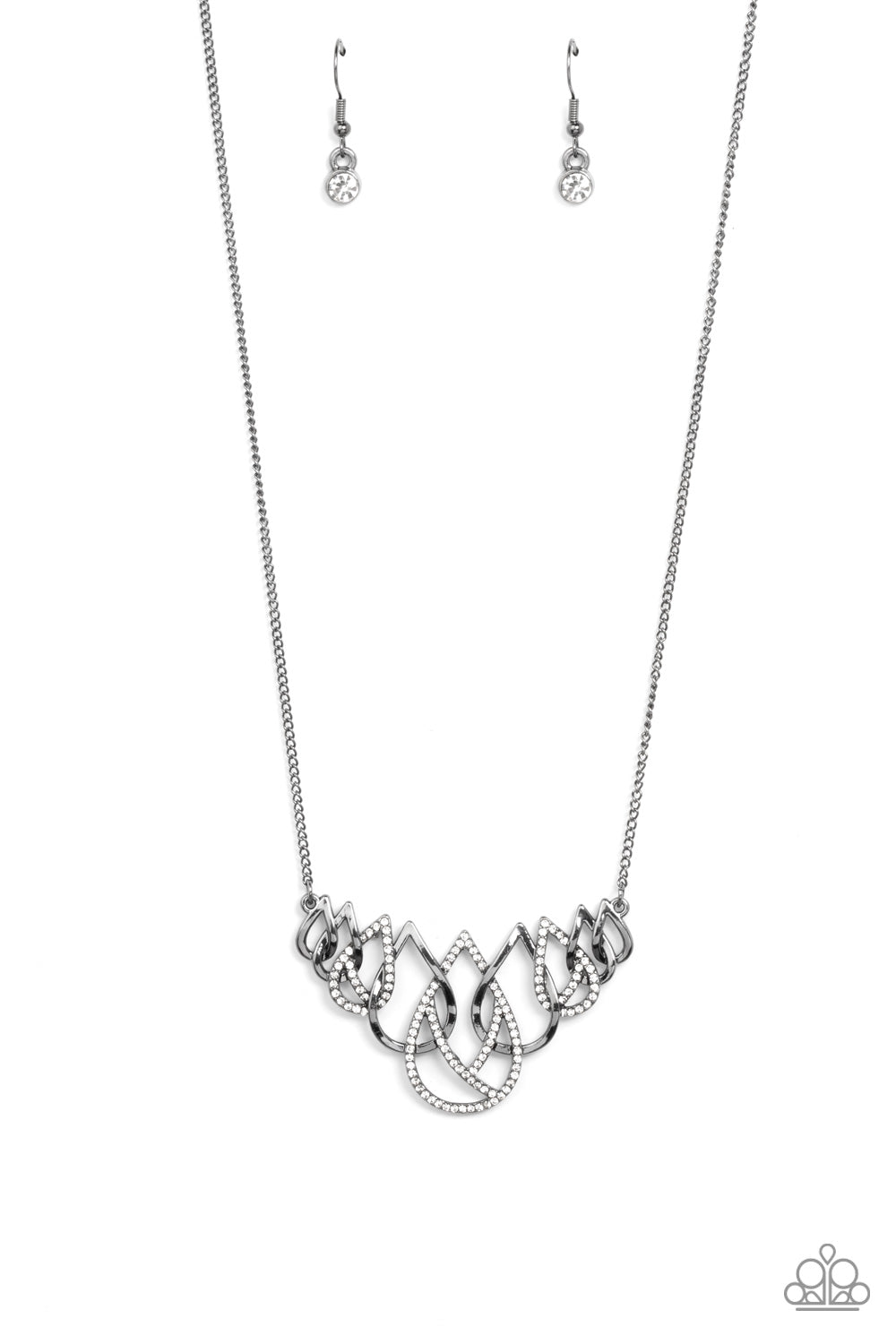 Gradually increasing in size, glistening gunmetal and white rhinestone encrusted gunmetal teardrops ornately interlock below the collar for a glamorous fashion. Features an adjustable clasp closure.