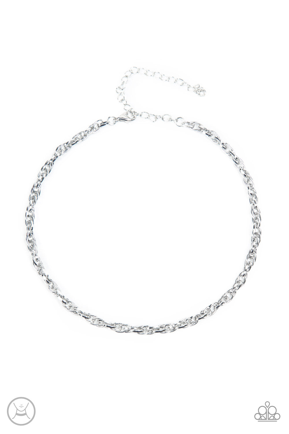 An ornately linked silver chain wraps around the neck, resulting in an edgy minimalist inspired grit. Features an adjustable clasp closure.