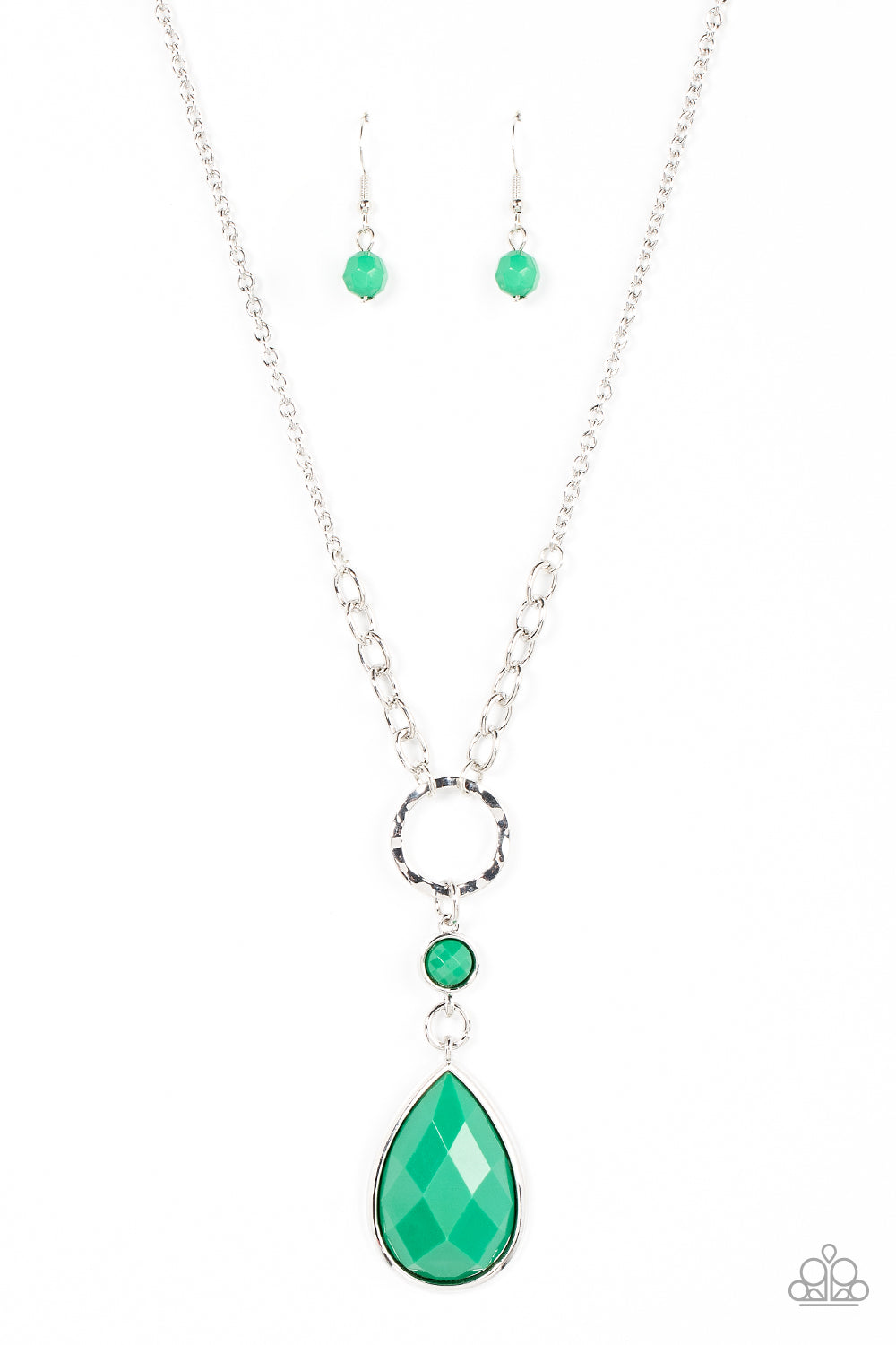 Encased in a sleek silver fitting, an oversized faceted Leprechaun teardrop bead swings from the bottom of a round Leprechaun bead and hammered silver hoop, culminating into a bold pop of color below the collar. Features an adjustable clasp closure.