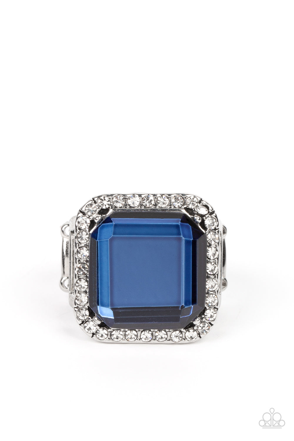 A lavish square Skydiver gem, encased in a border of dainty white rhinestones, makes a head-turning centerpiece as it gleams with an industrial edge atop the finger. Features a stretchy band for a flexible fit.