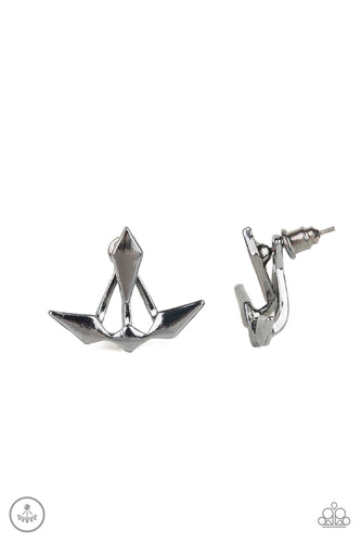 A solitaire gunmetal kite-shaped frame attaches to a double-sided post, designed to fasten behind the ear. Infused with matching kite-shaped frames, the double sided-post peeks out beneath the ear for an edgy look. Earring attaches to a standard post fitting.  Sold as one pair of double-sided post earrings.
